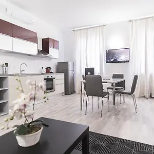 Hemeras Boutique Homes - City Center Design Flats 米兰
